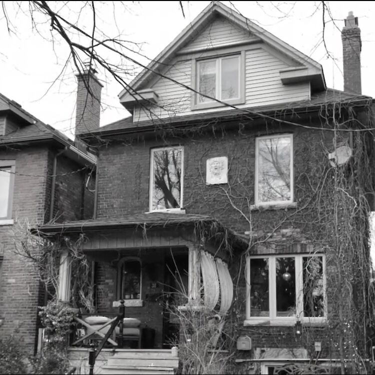 38 Glenlake Avenue, the home of Freda Johnston Dreany and her two children