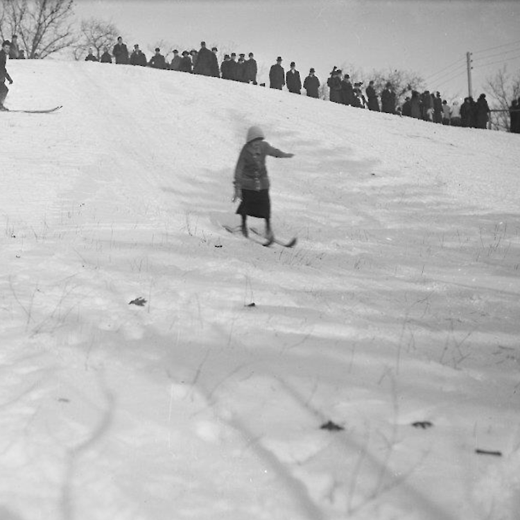 In the early 20th century, people used to ski down slopes in High Park. (Photo courtesy of the City of Toronto Archives.)