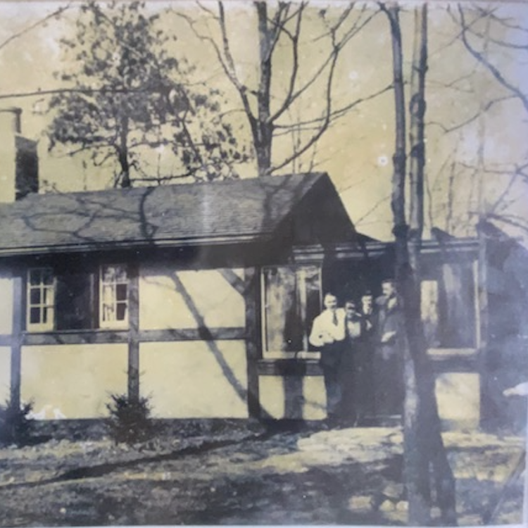 Nancy Jacobi grew up on Harcroft Road. (Photo courtesy of the family.)