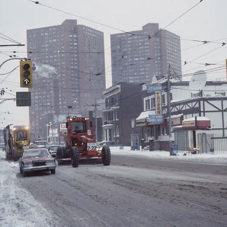 The Rondun Tavern was a legendary dive bar in the 1970s. (Photo from City of Toronto Archives.)
